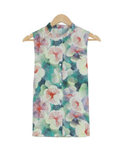 Load image into Gallery viewer, Elegant V-Neck Print Sleeveless Top
