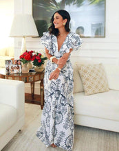 Load image into Gallery viewer, Blown Away By You Printed Maxi Dress
